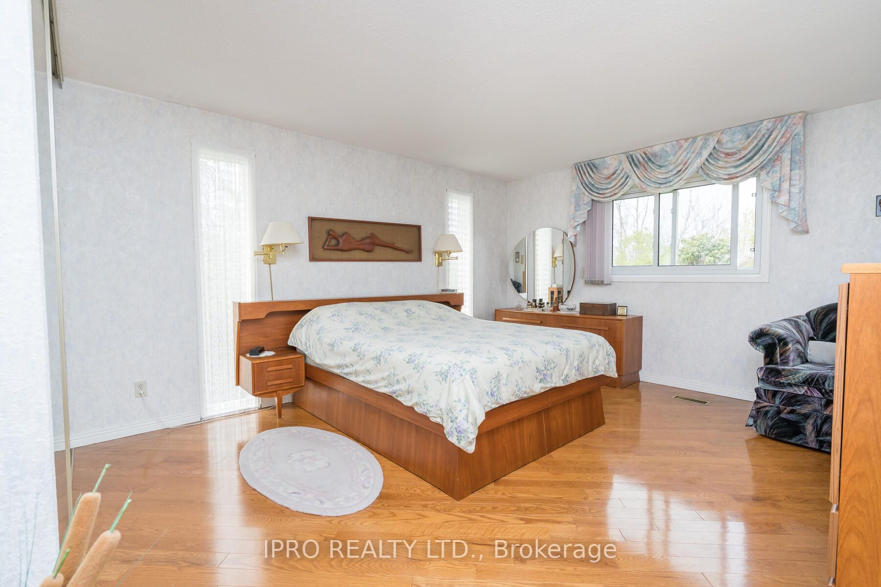14325 Creditview Rd