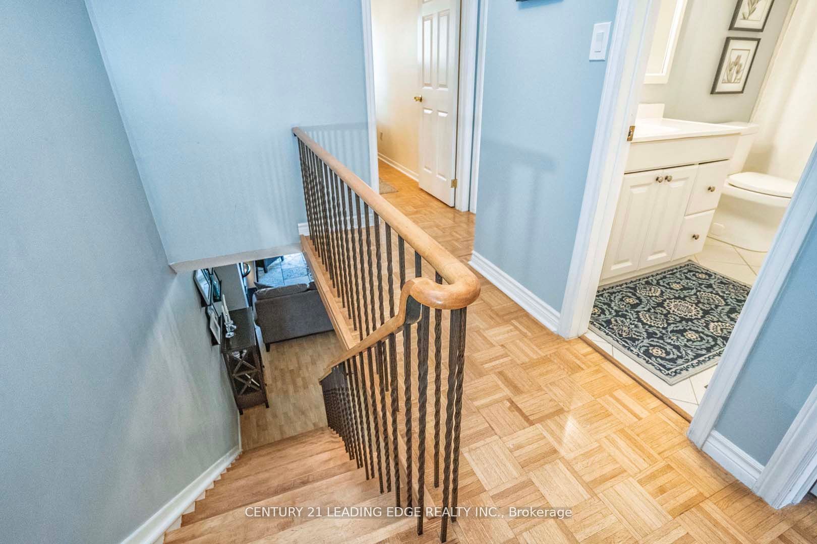 68 Foster Cres, #68