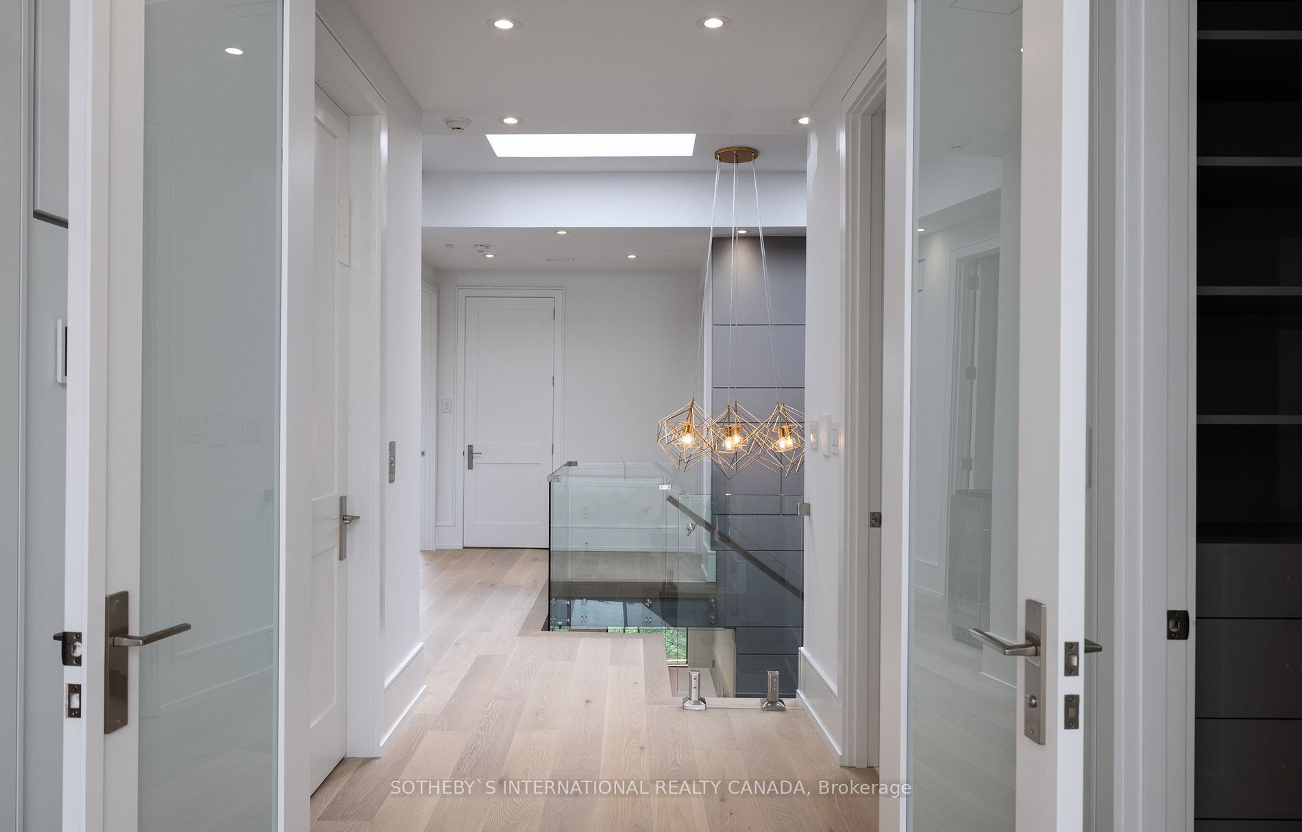 12 Bearwood Dr