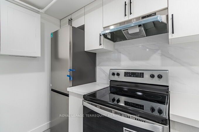18 Wesley St