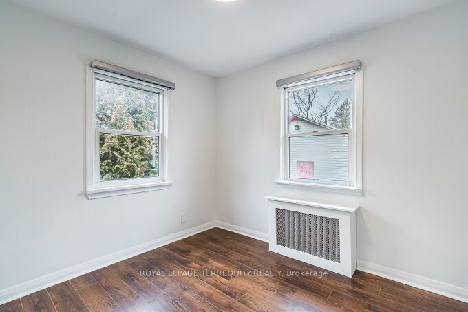 18 Wesley St
