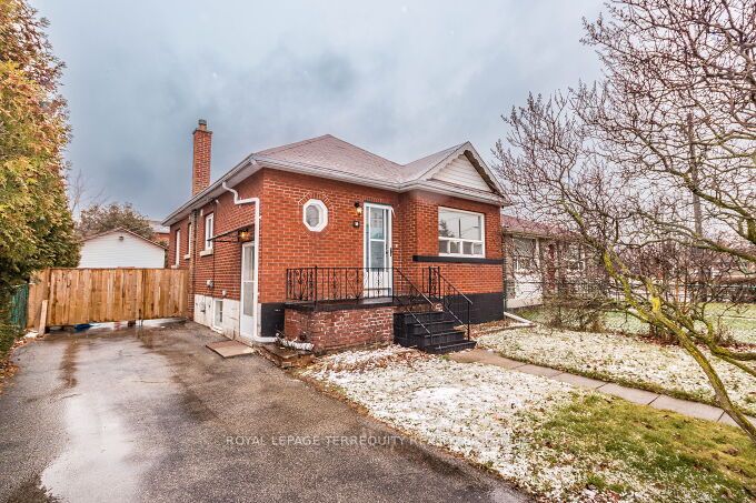 18 Wesley St
