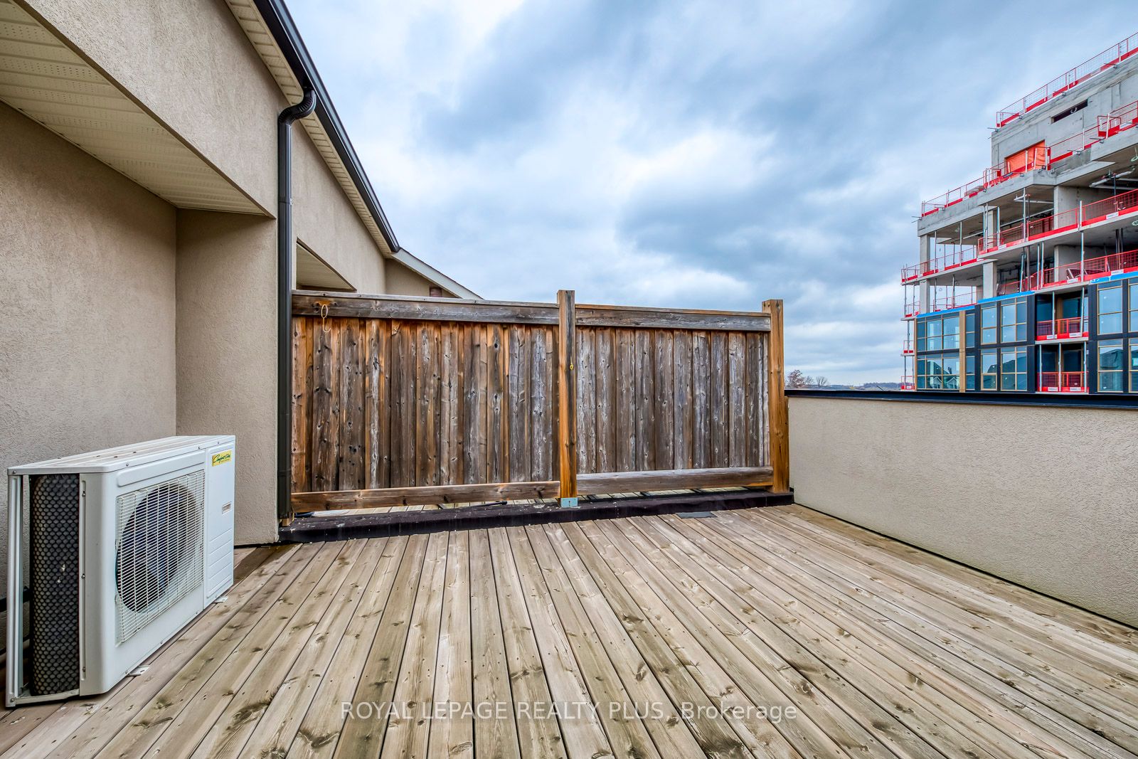 2420 Baronwood Dr, #31-04