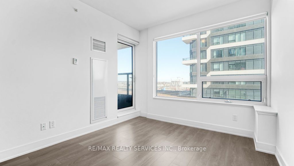 2481 Taunton Rd, #603