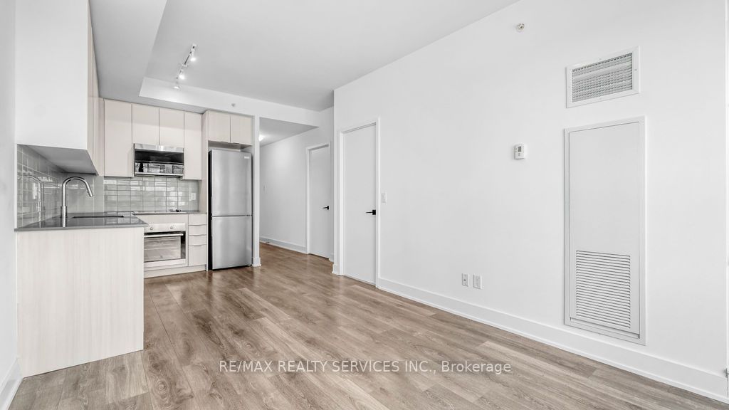 2481 Taunton Rd, #603