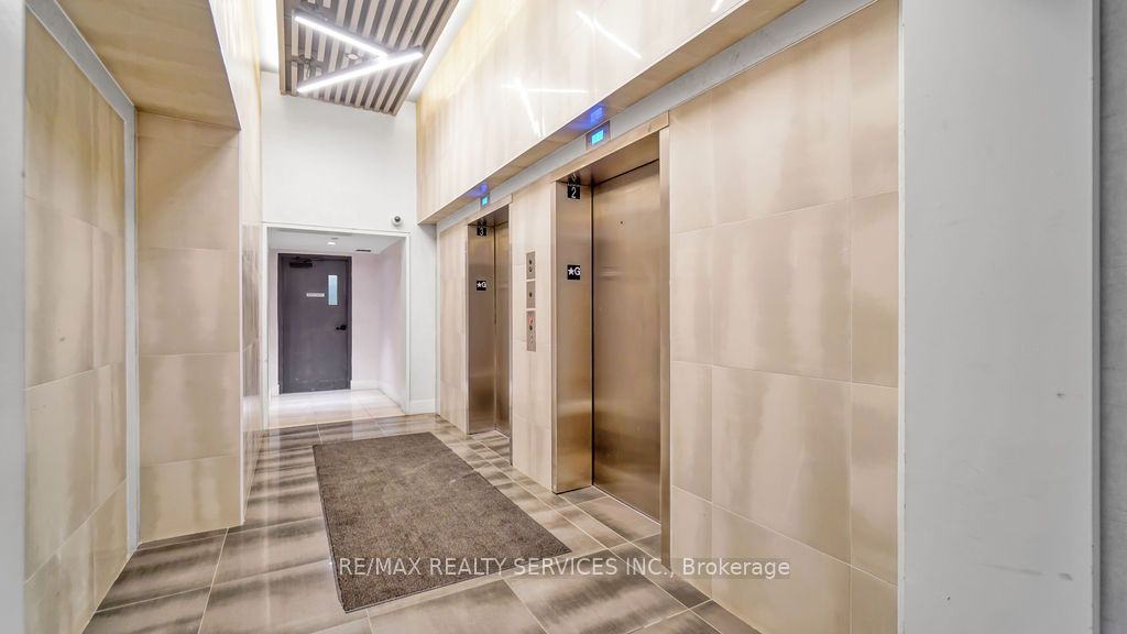 2481 Taunton Rd, #603