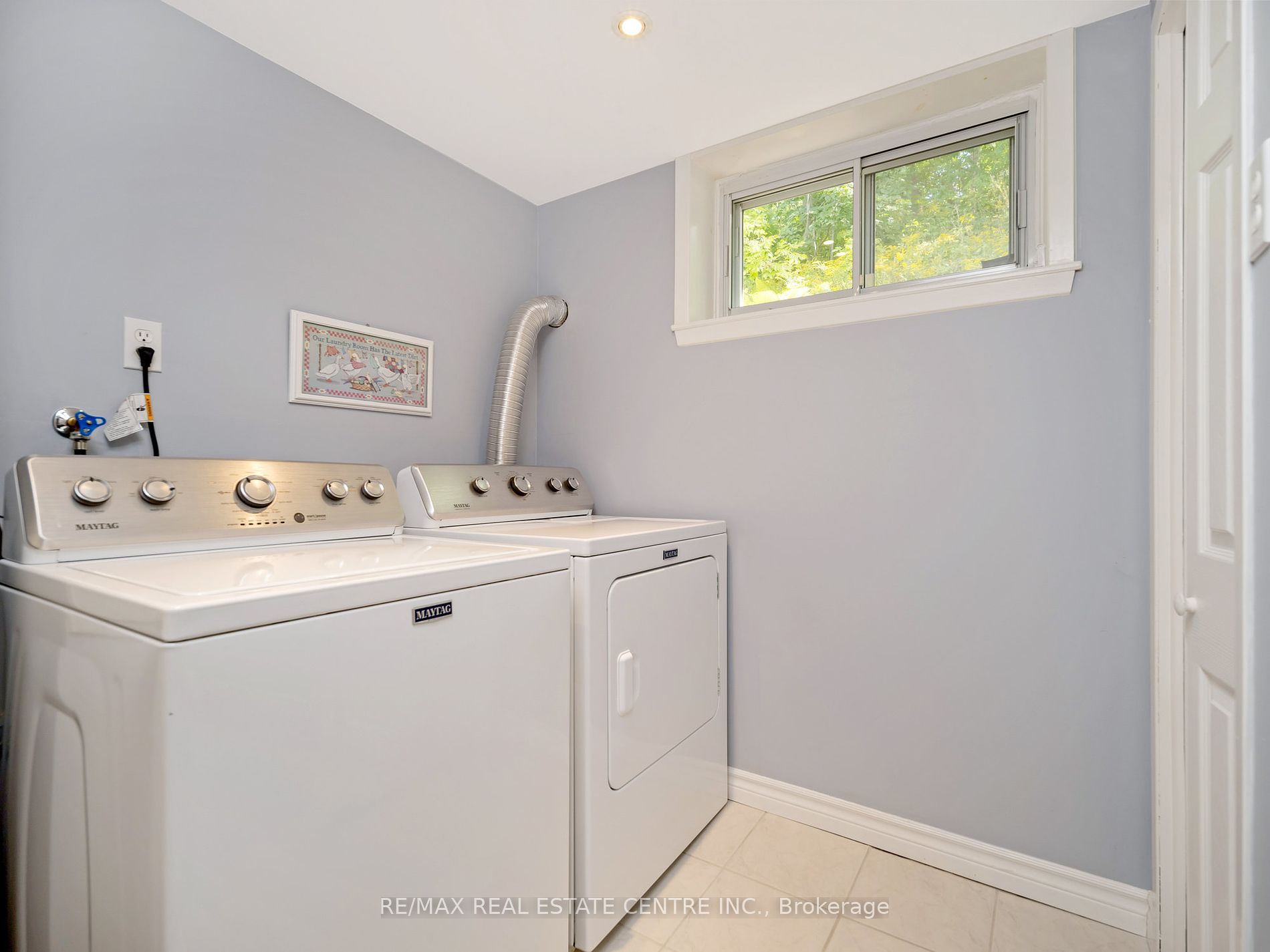 306 Gardenview Dr