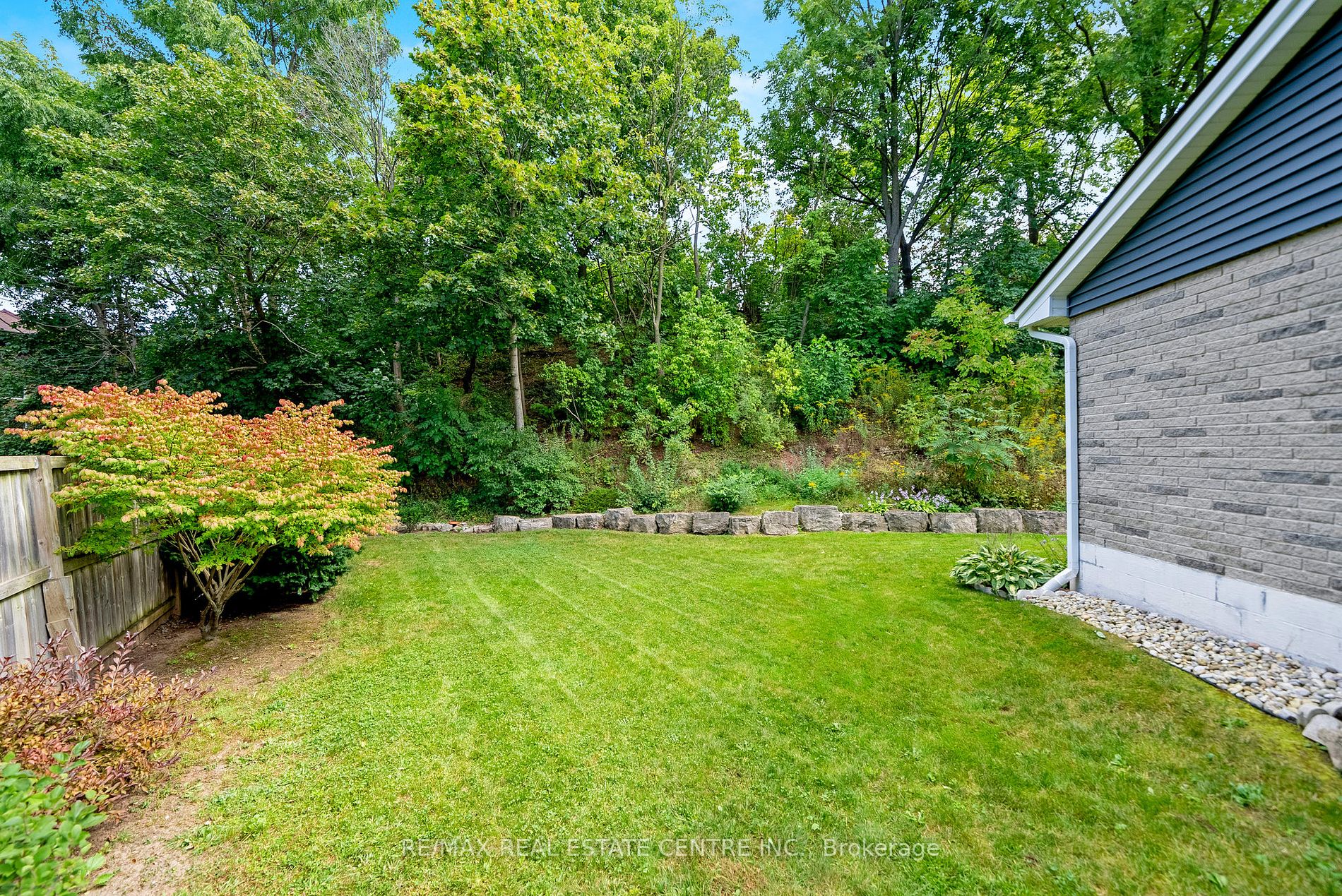 306 Gardenview Dr