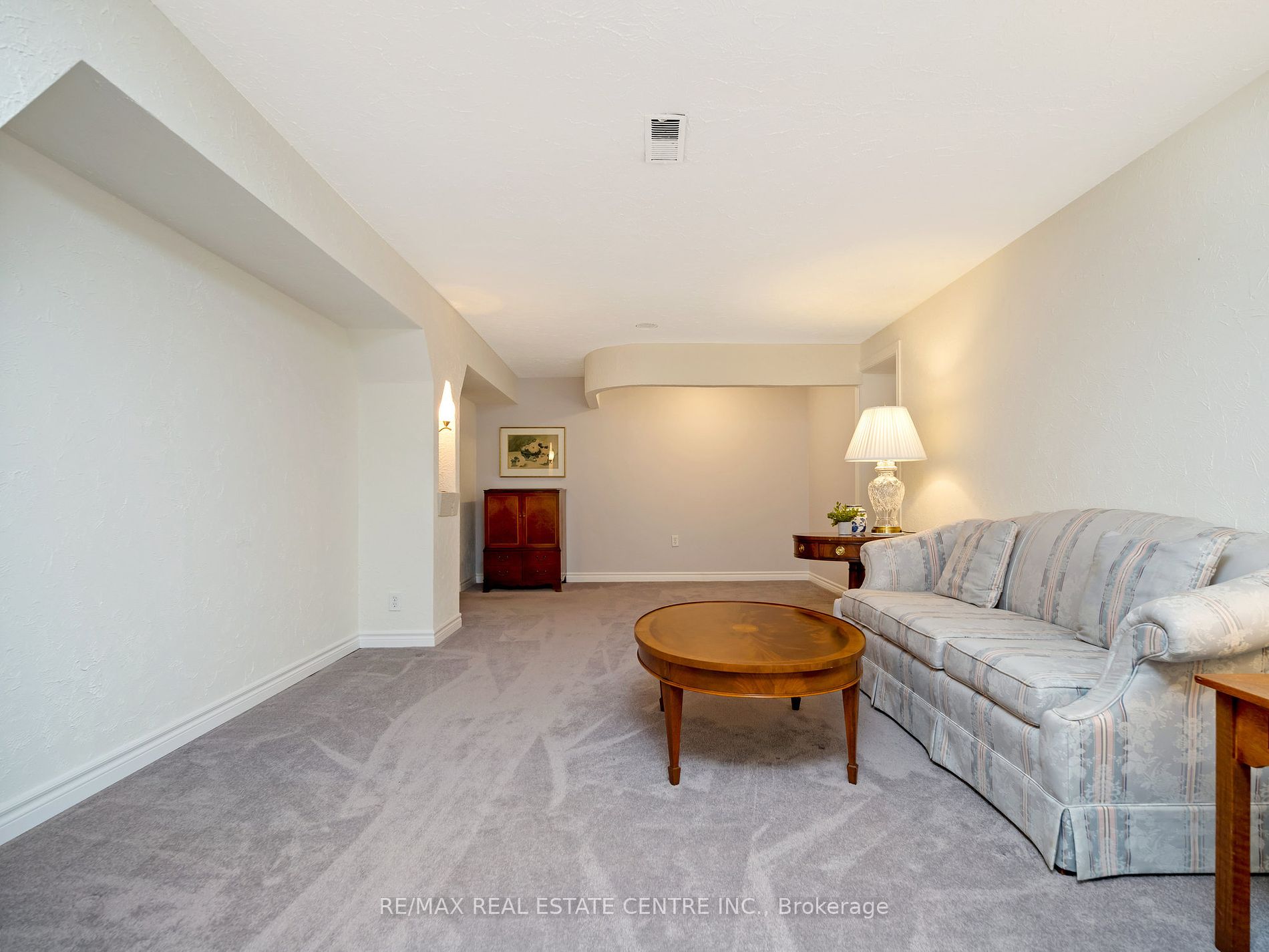 306 Gardenview Dr