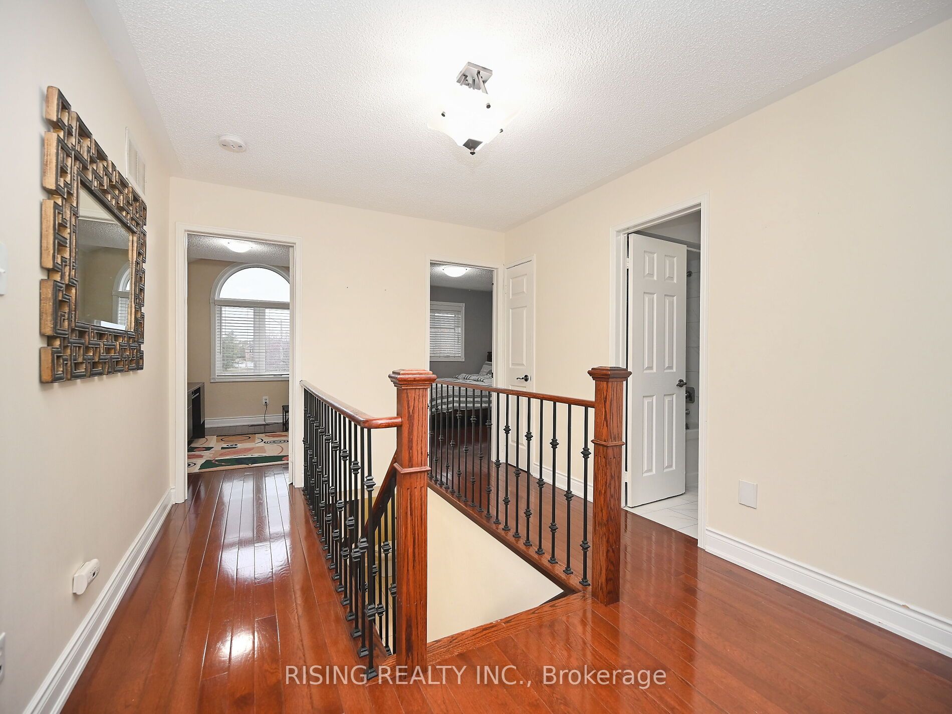 5822 Mersey Street