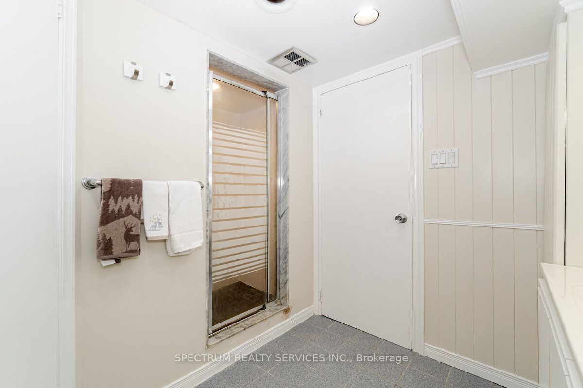 44 Lexfield Ave