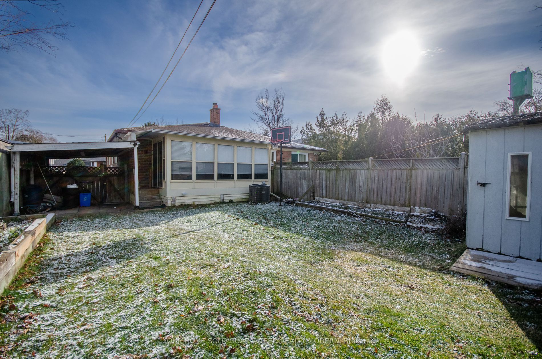 2389 Barclay Rd