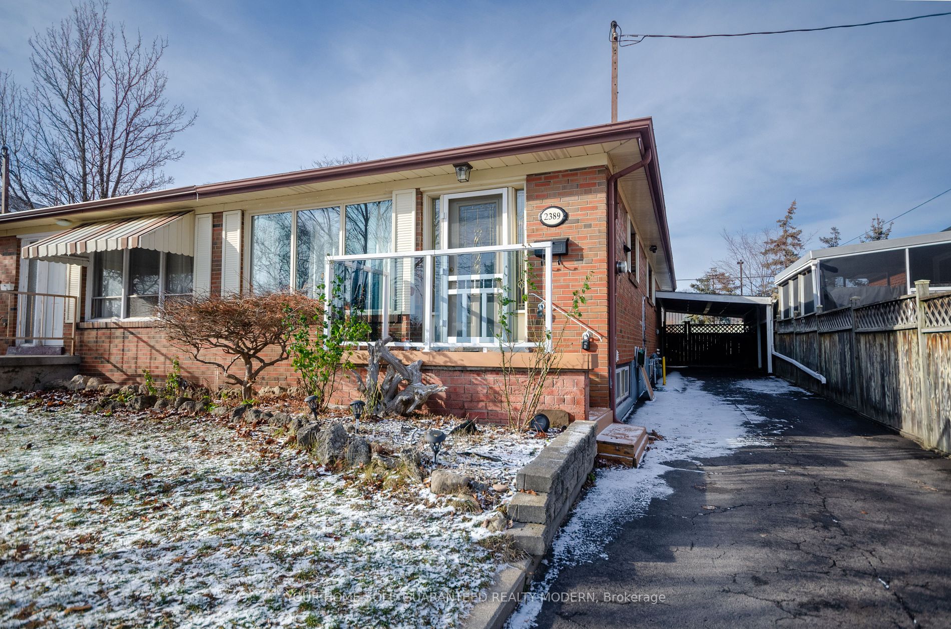 2389 Barclay Rd