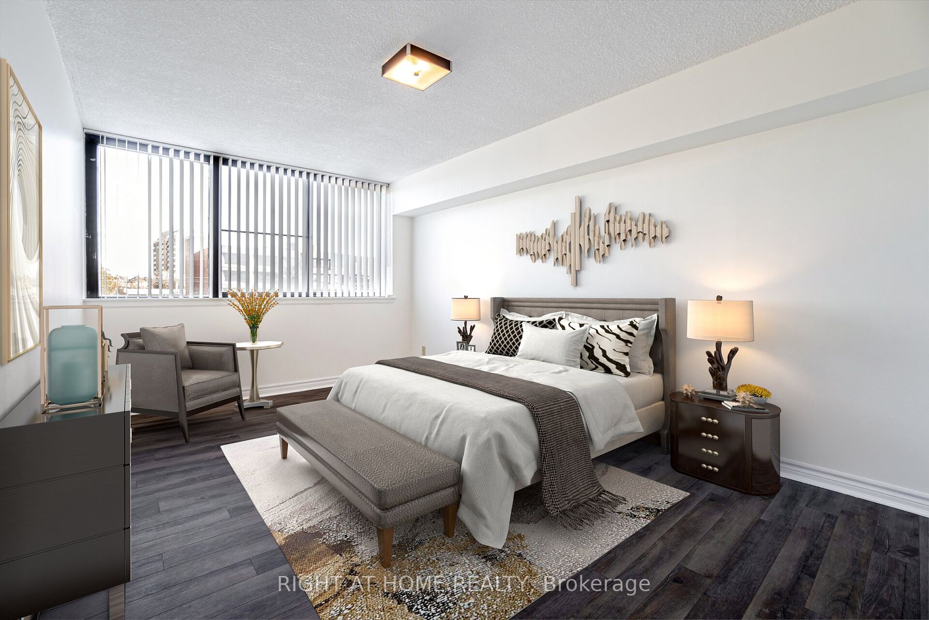 1230 Marlborough Crt, #208