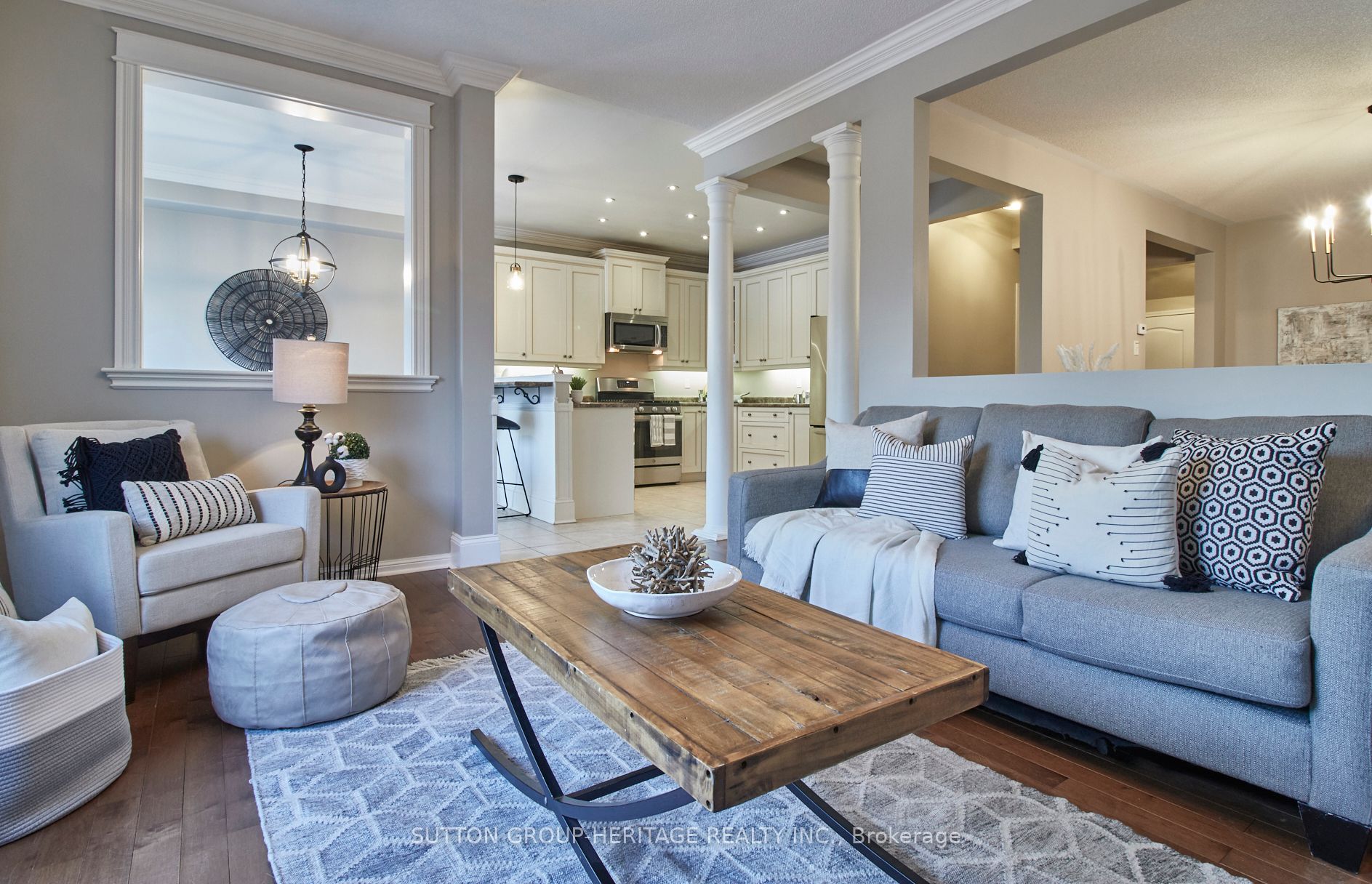30 Flintwood Ave