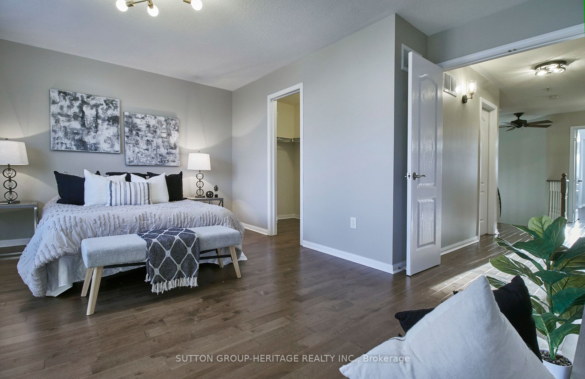 30 Flintwood Ave
