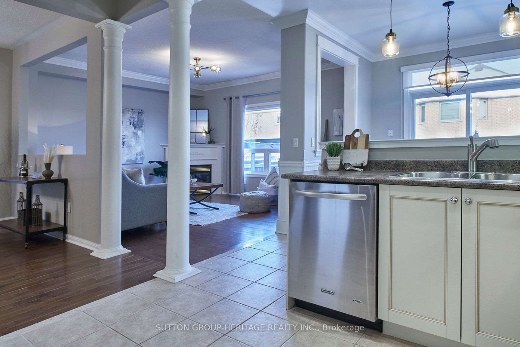 30 Flintwood Ave