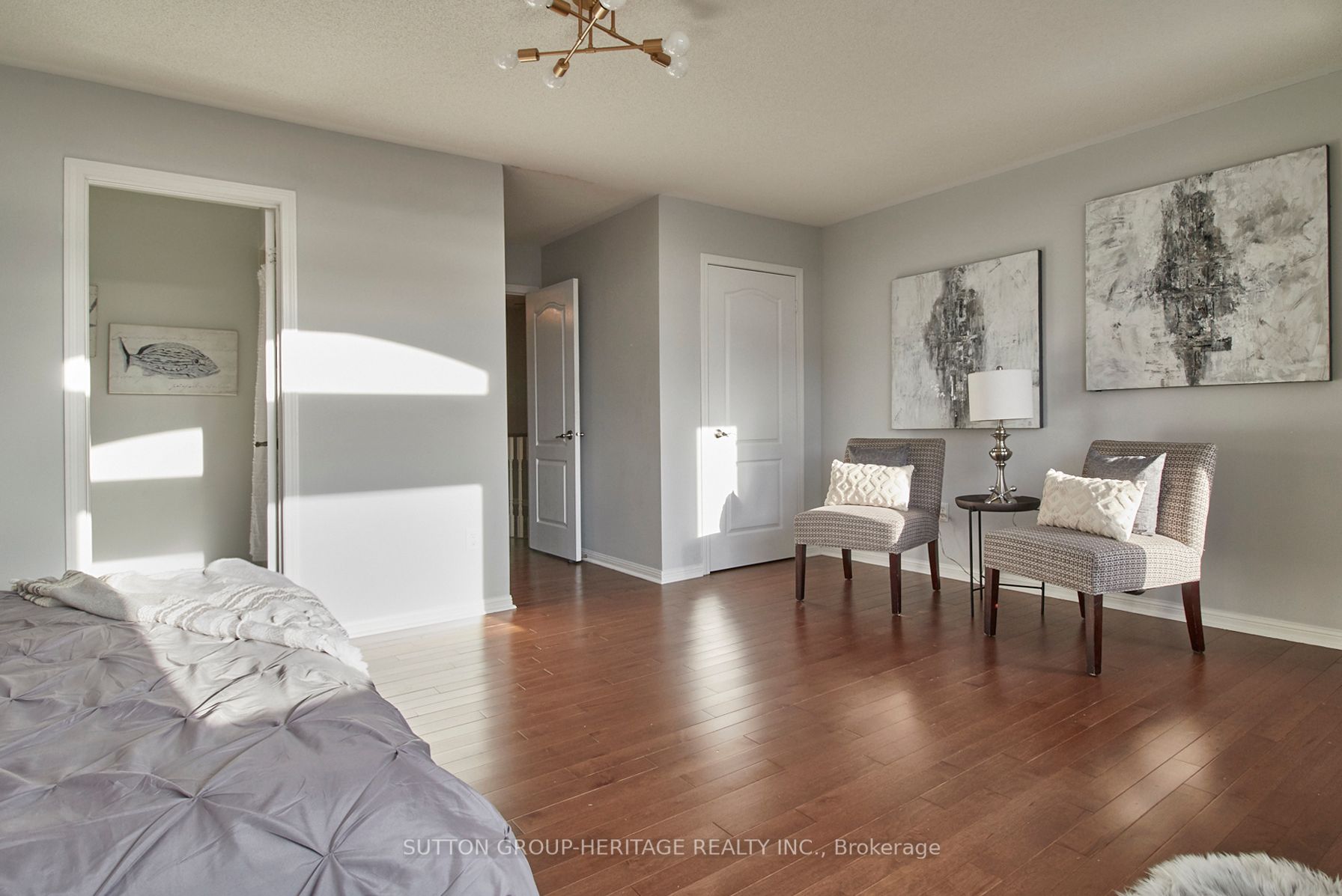 30 Flintwood Ave
