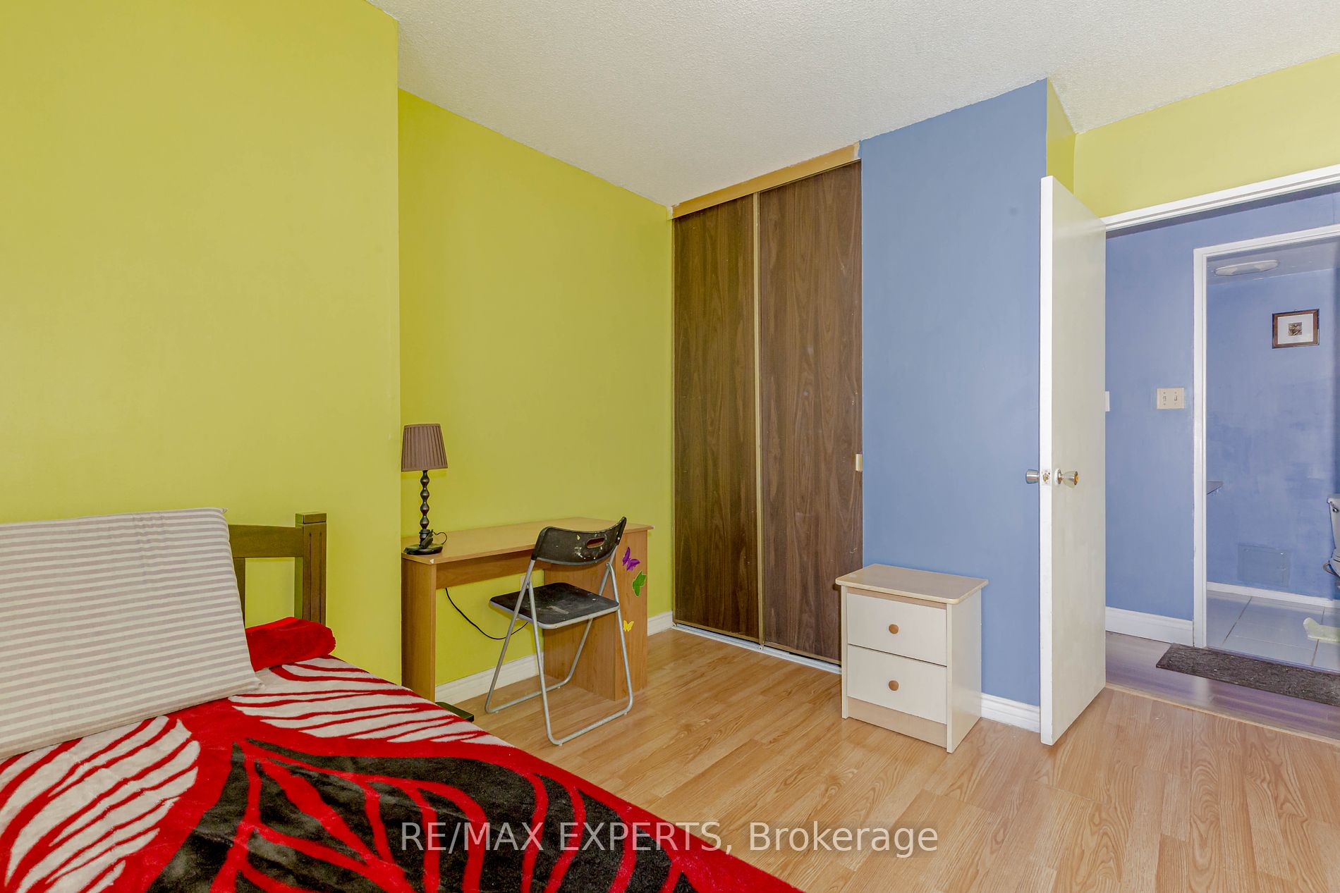 330 Dixon Rd, #1902