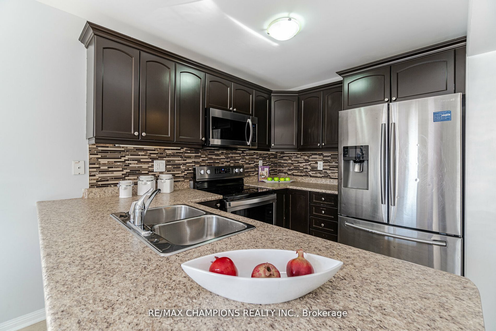 24 Arkwright Dr