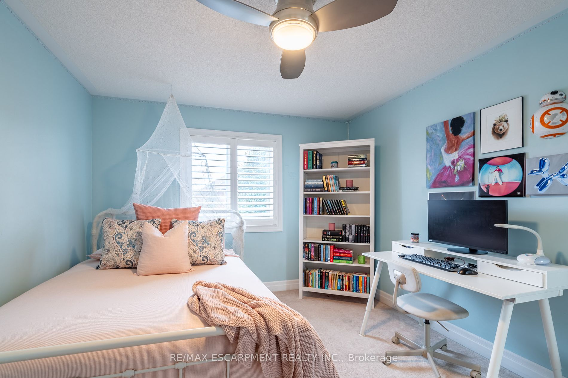 295 Holloway Terr