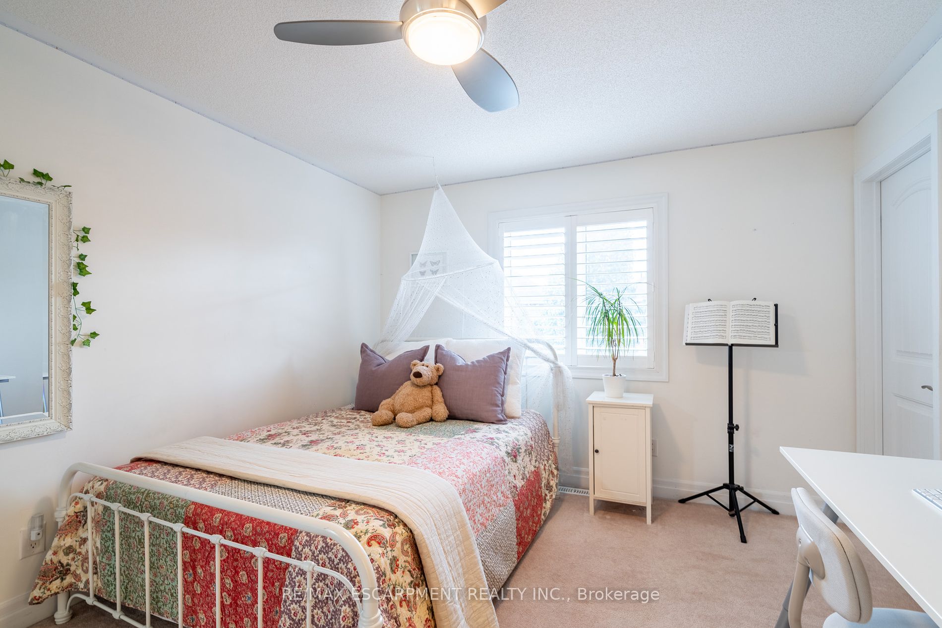 295 Holloway Terr