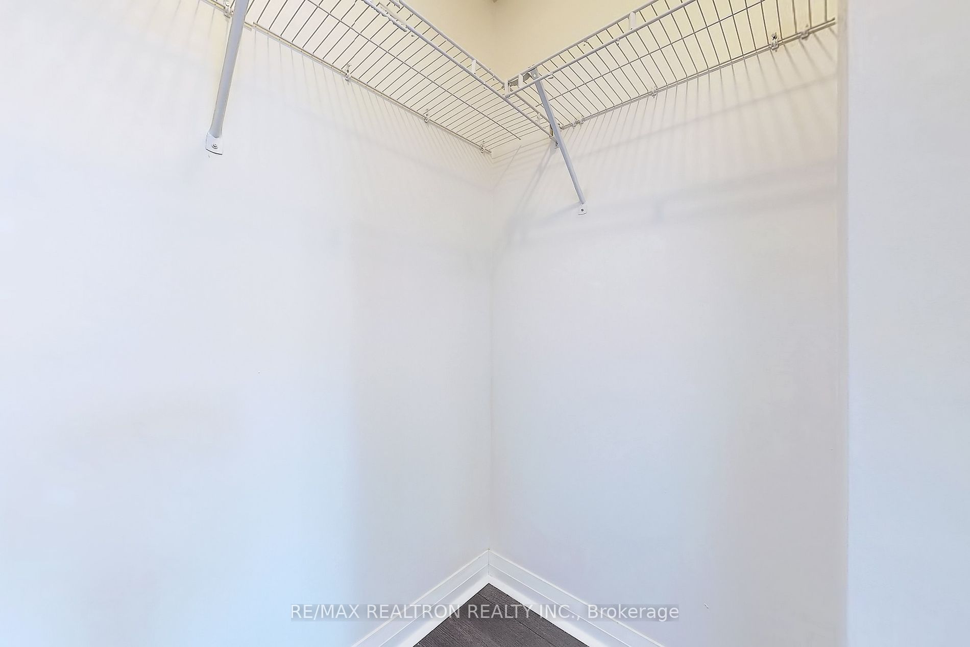 5025 Four Springs Ave, #106