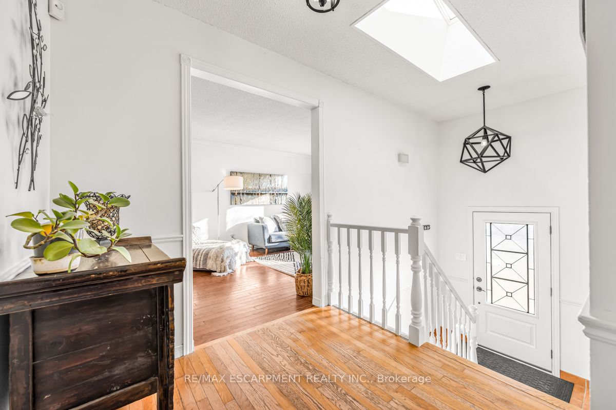 3033 Tecumseh Dr