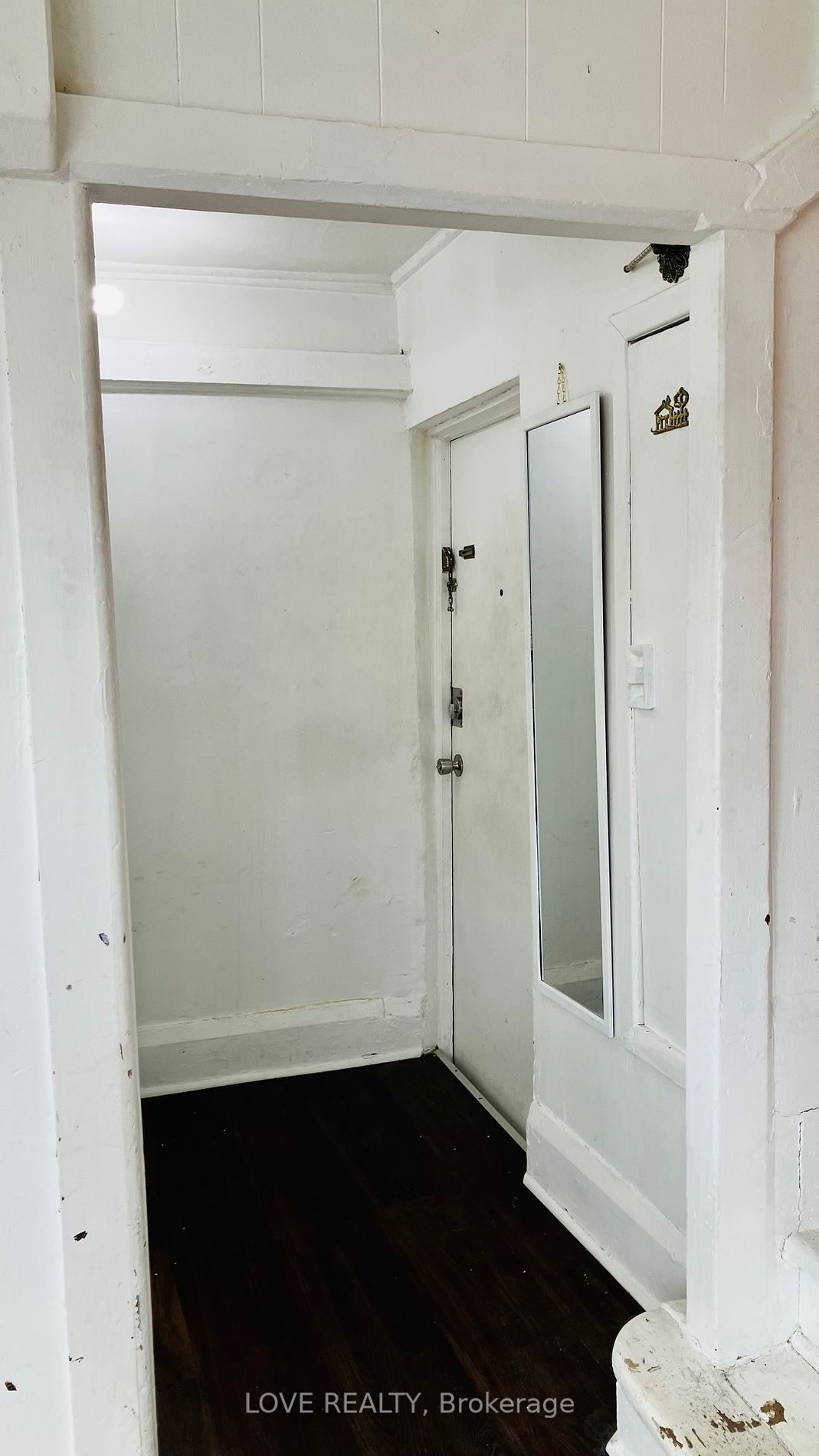 60 Long Branch Ave, #2