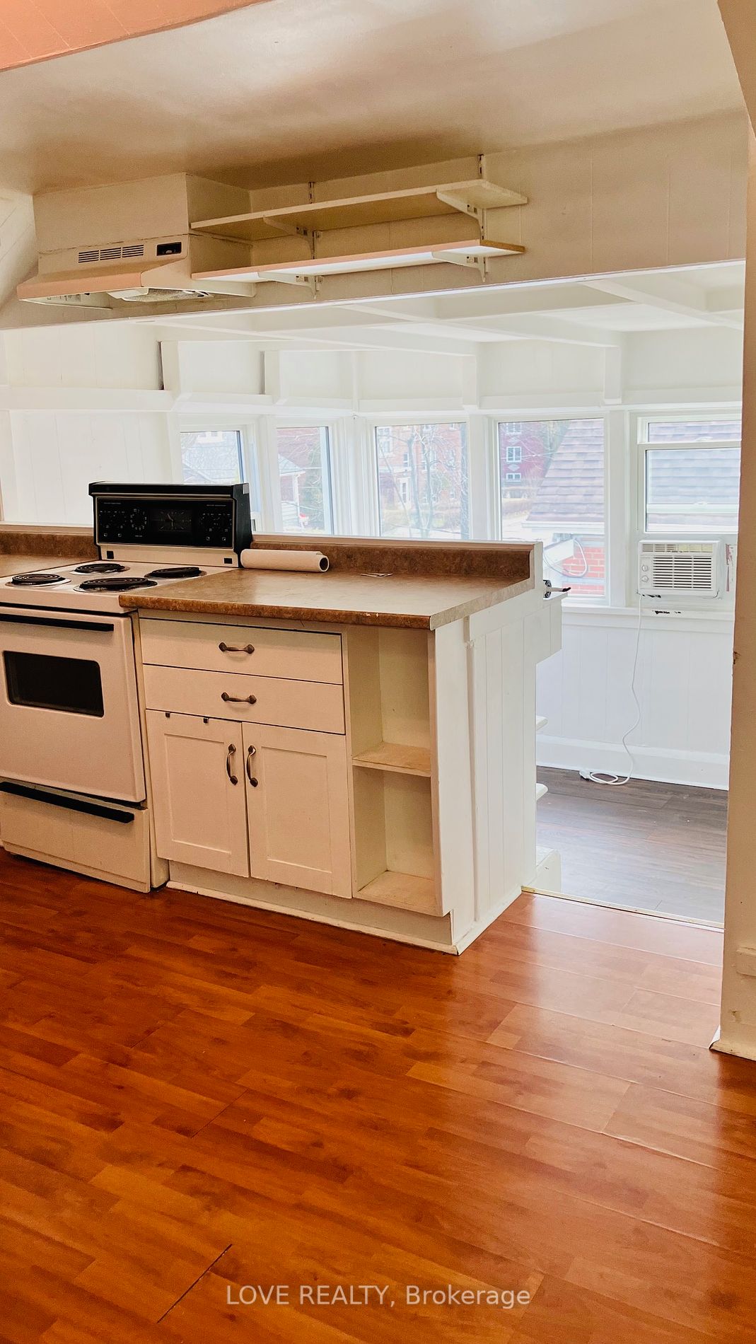 60 Long Branch Ave, #2