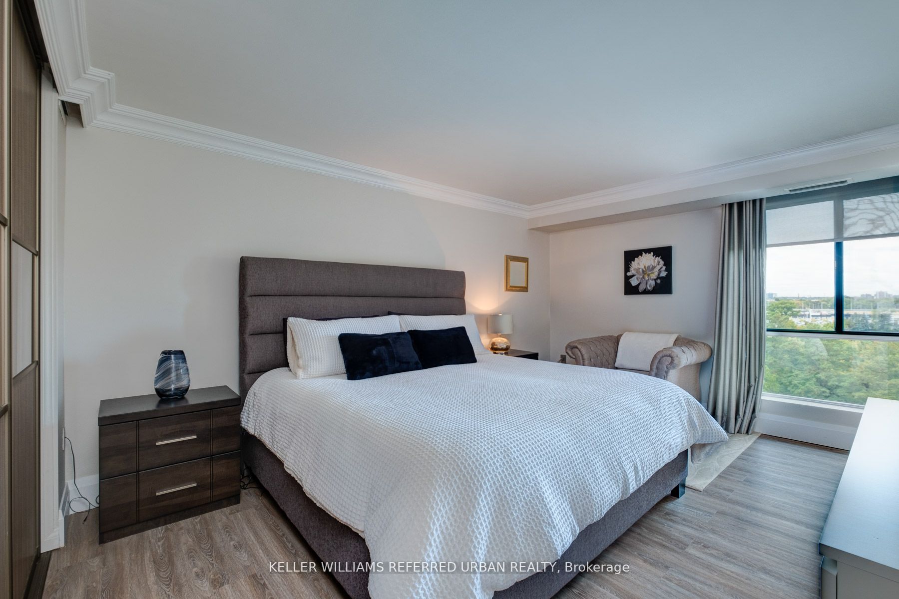 1400 Dixie Rd W, #1013