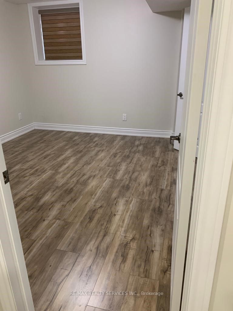 16 Amaretto Court
