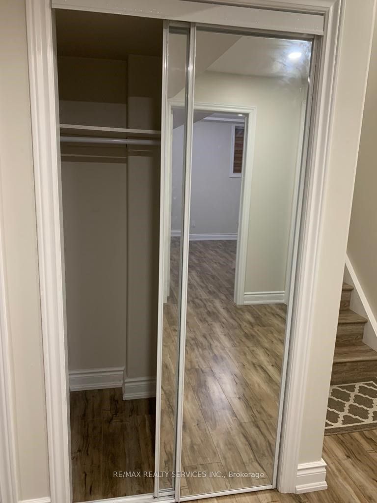 16 Amaretto Court