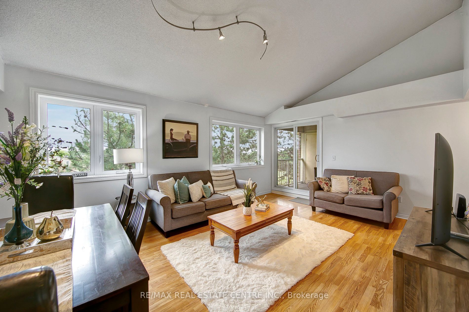 85 Bristol Rd E, #160