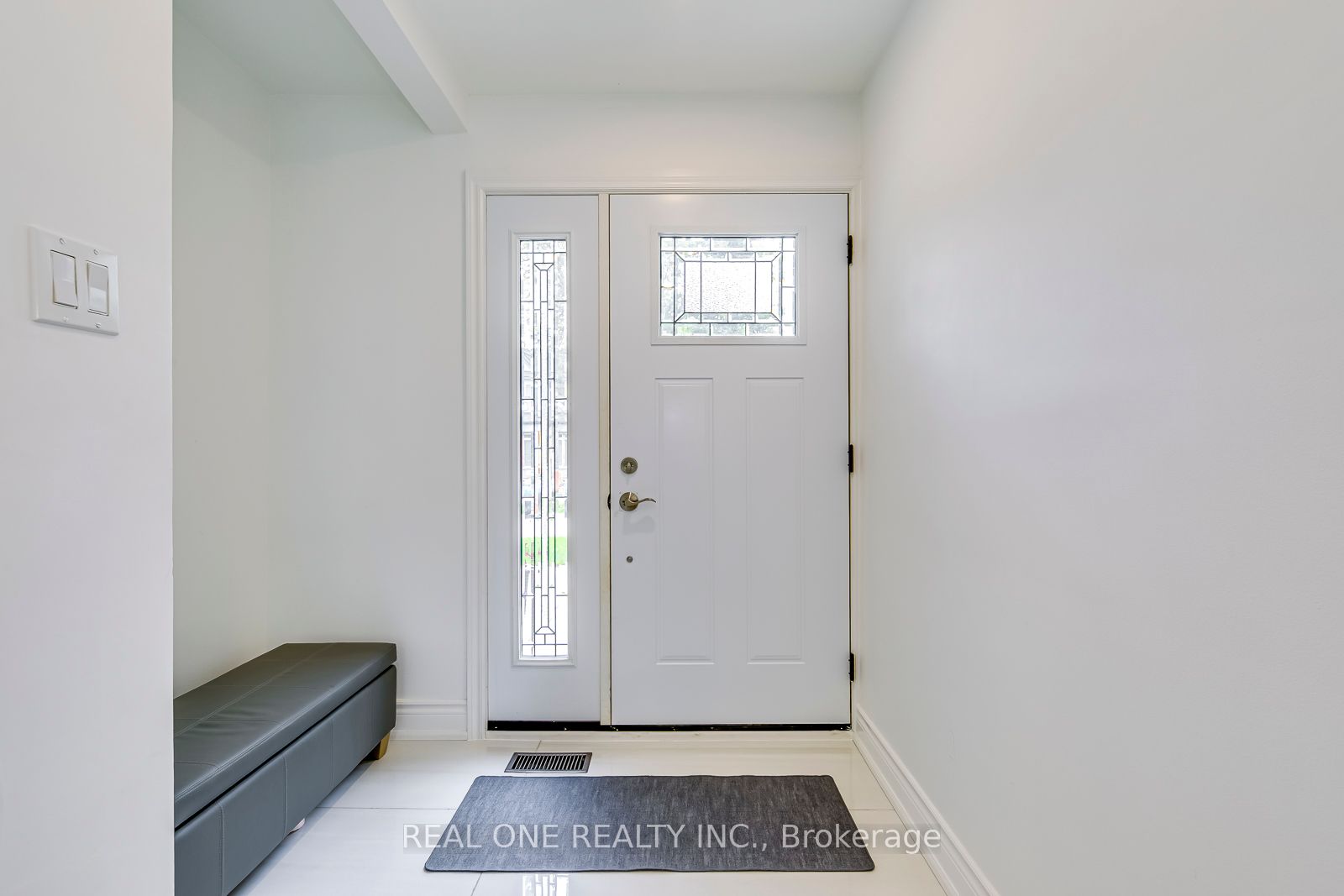 1354 Pinegrove Rd