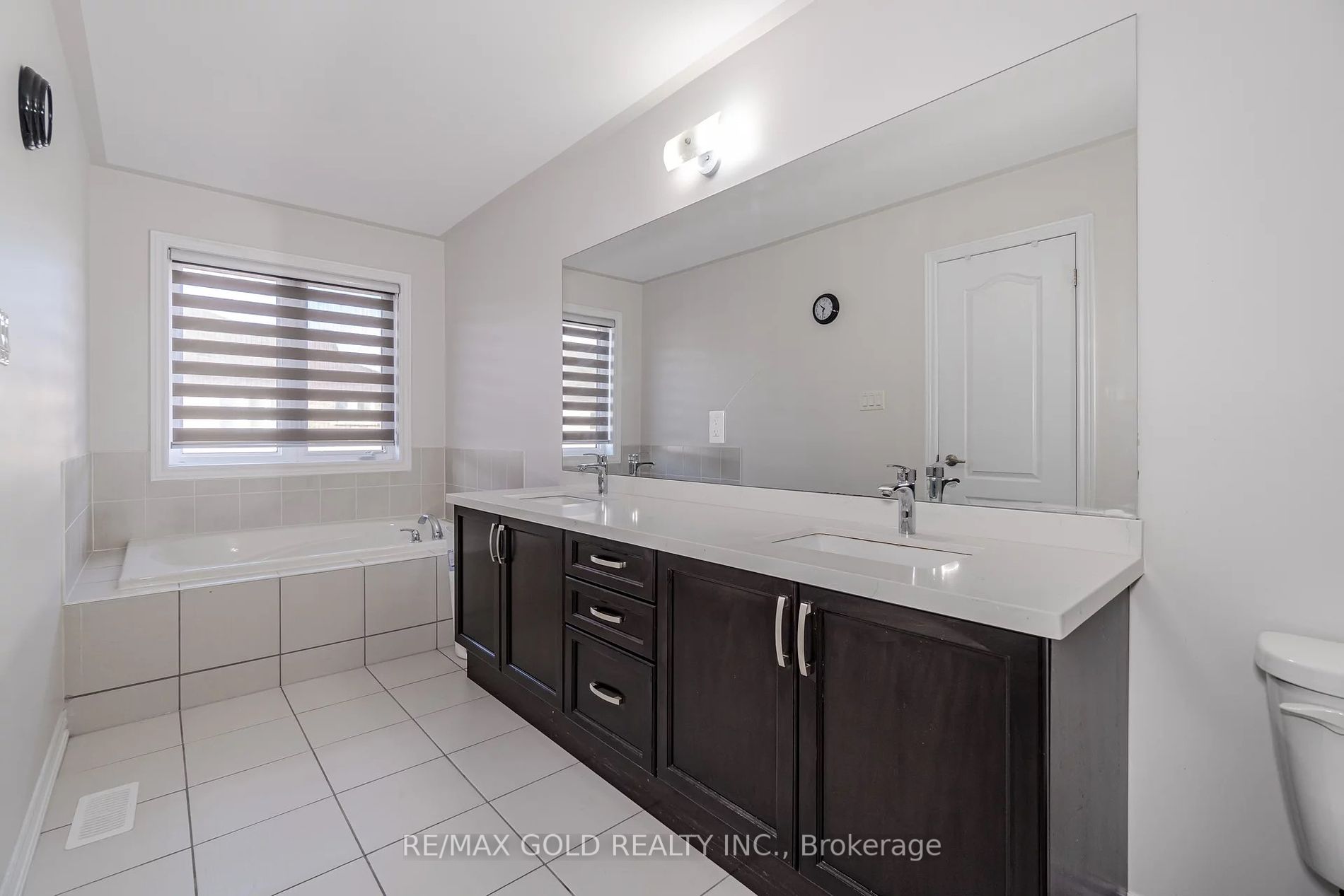 107 Banbridge Crescent