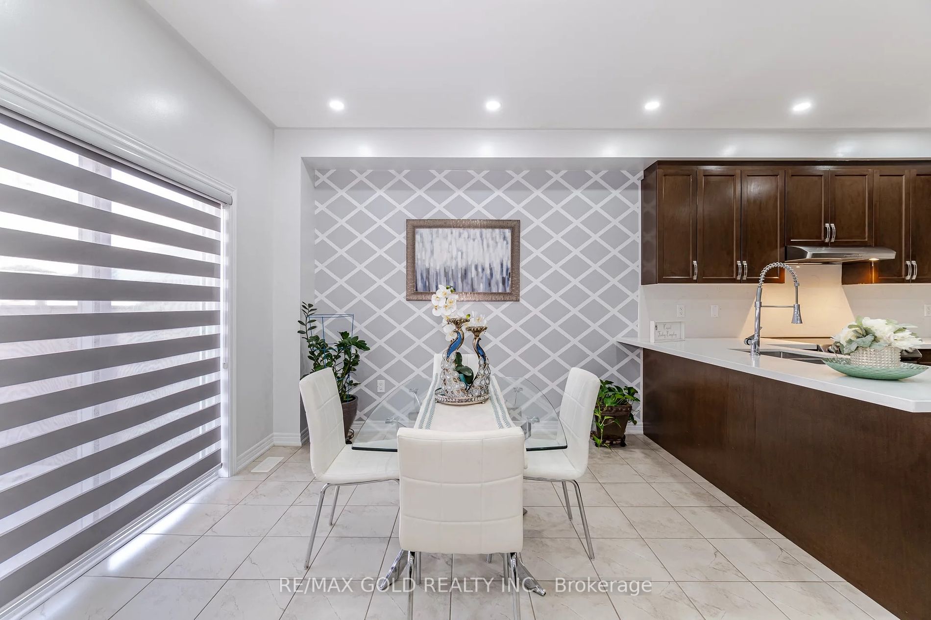 107 Banbridge Crescent
