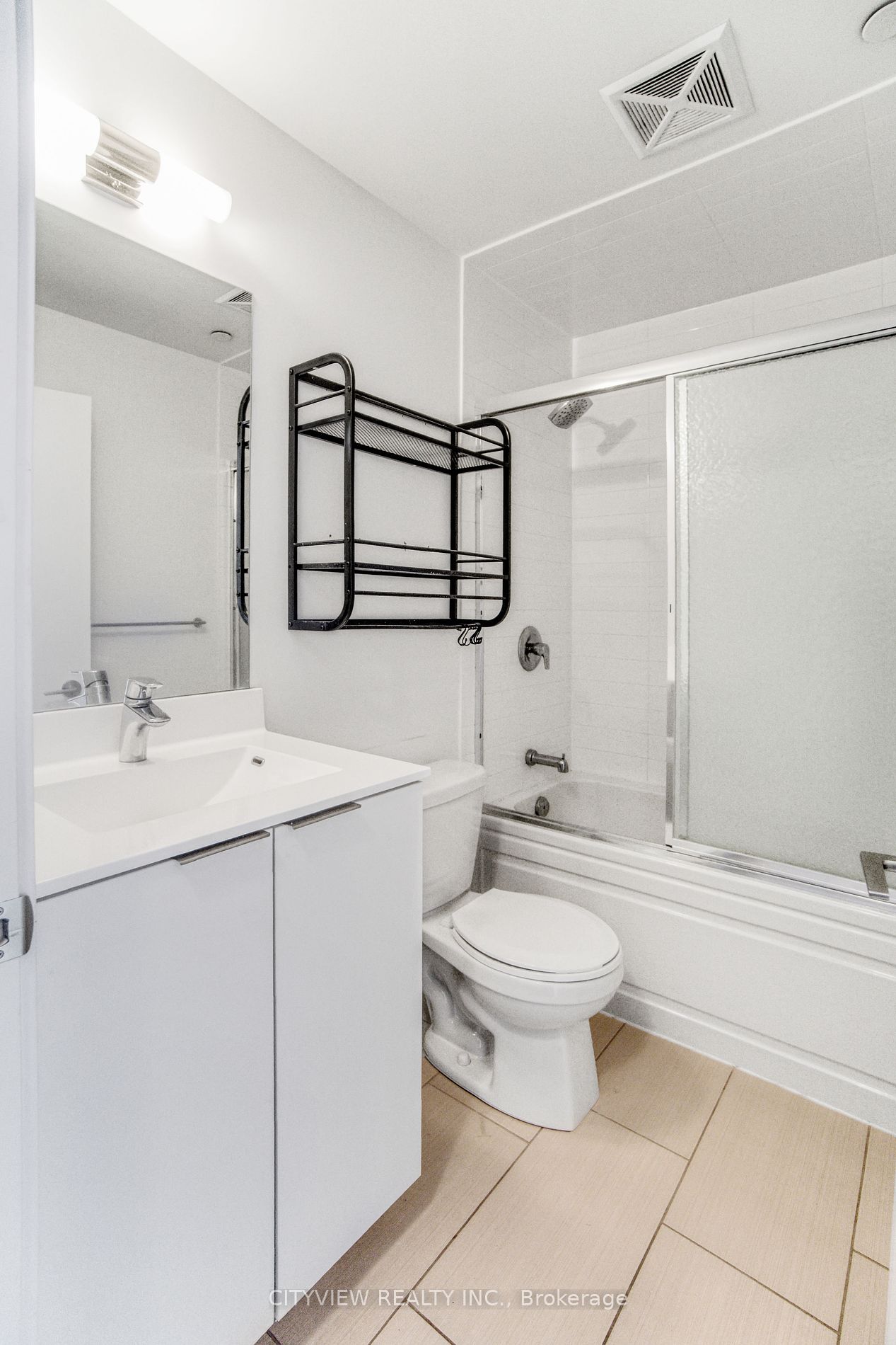 30 Shorebreeze Dr, #427