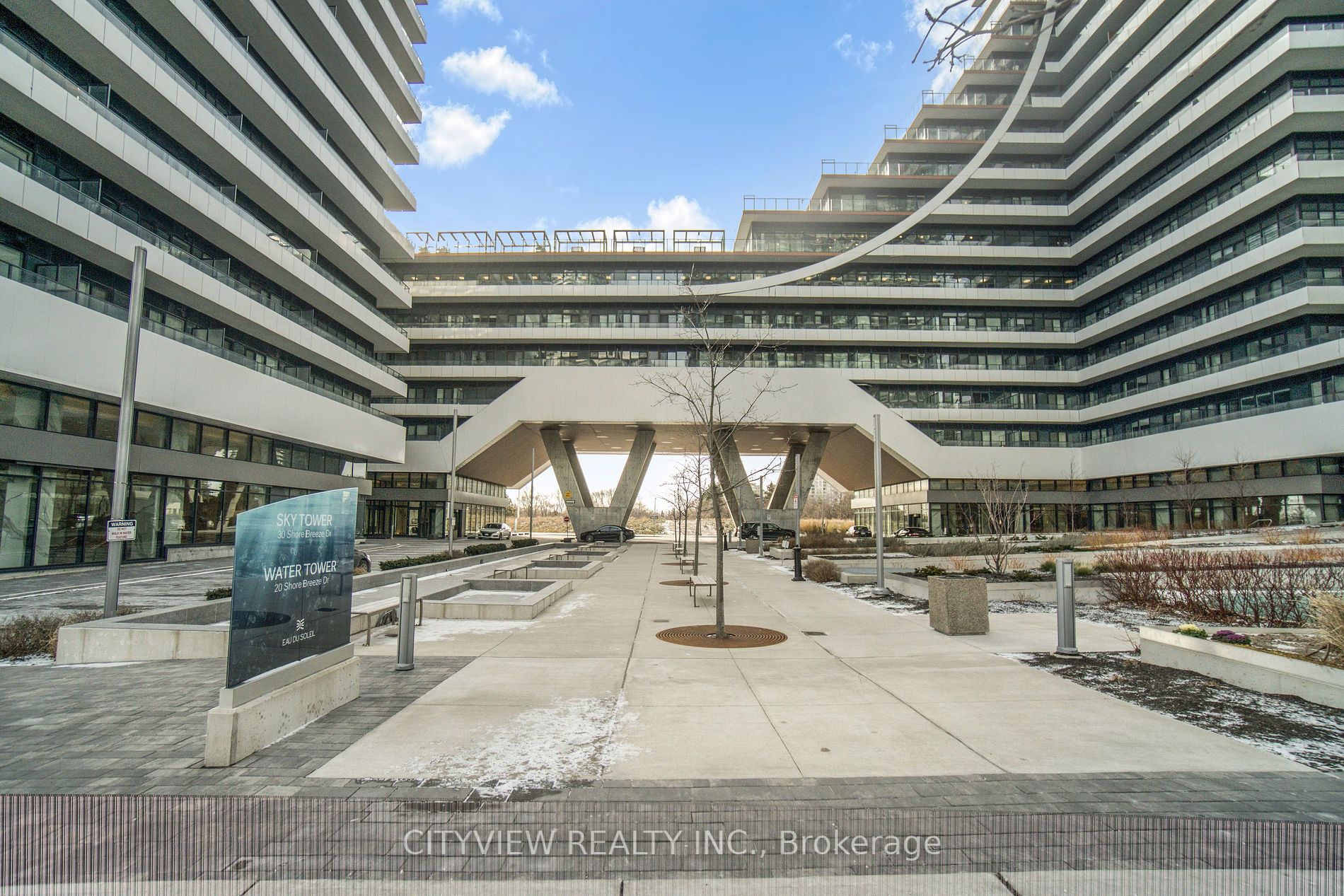 30 Shorebreeze Dr, #427
