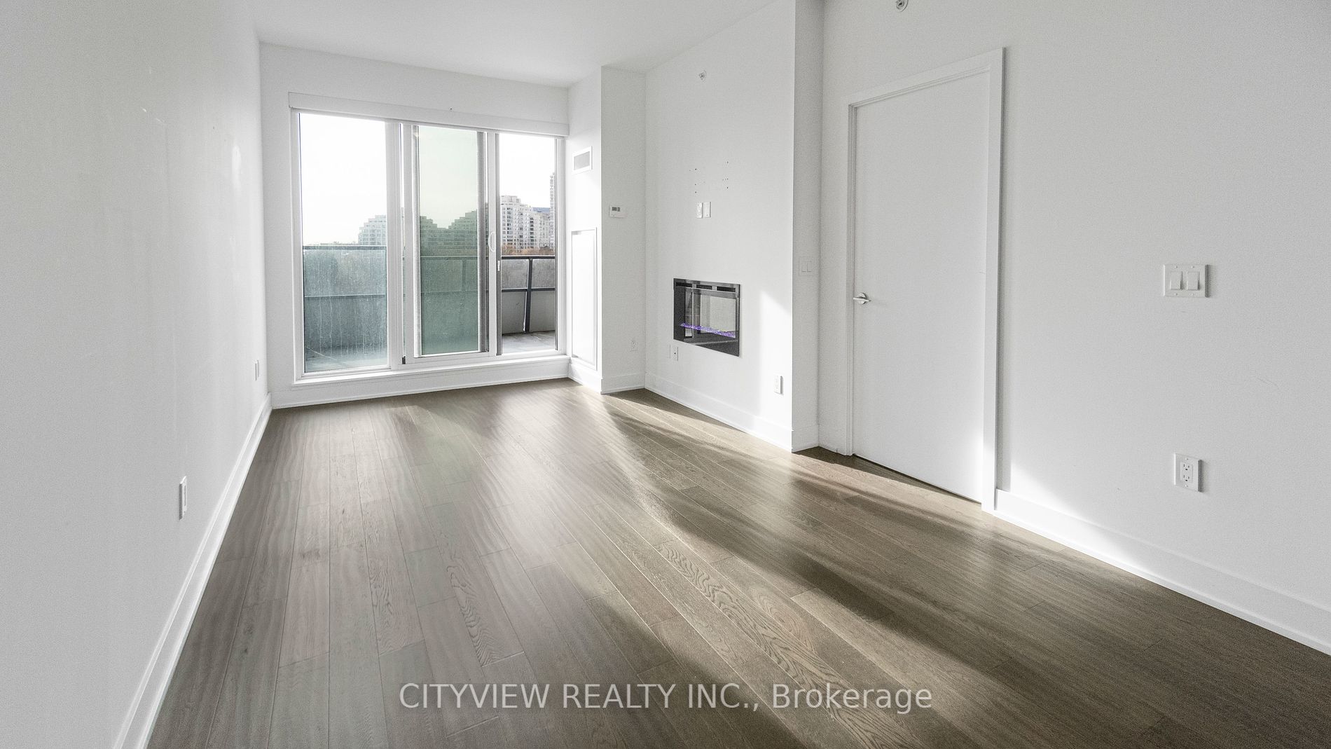 30 Shorebreeze Dr, #427