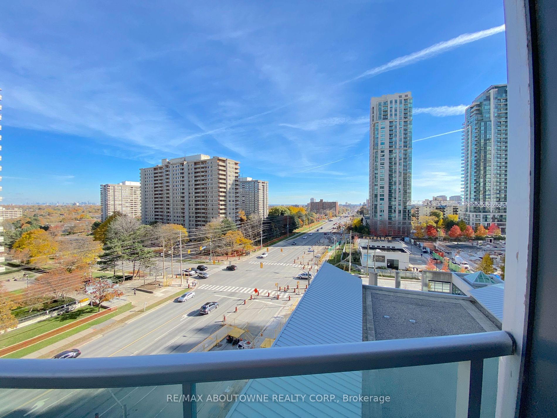 1 Elm Drive W, #802