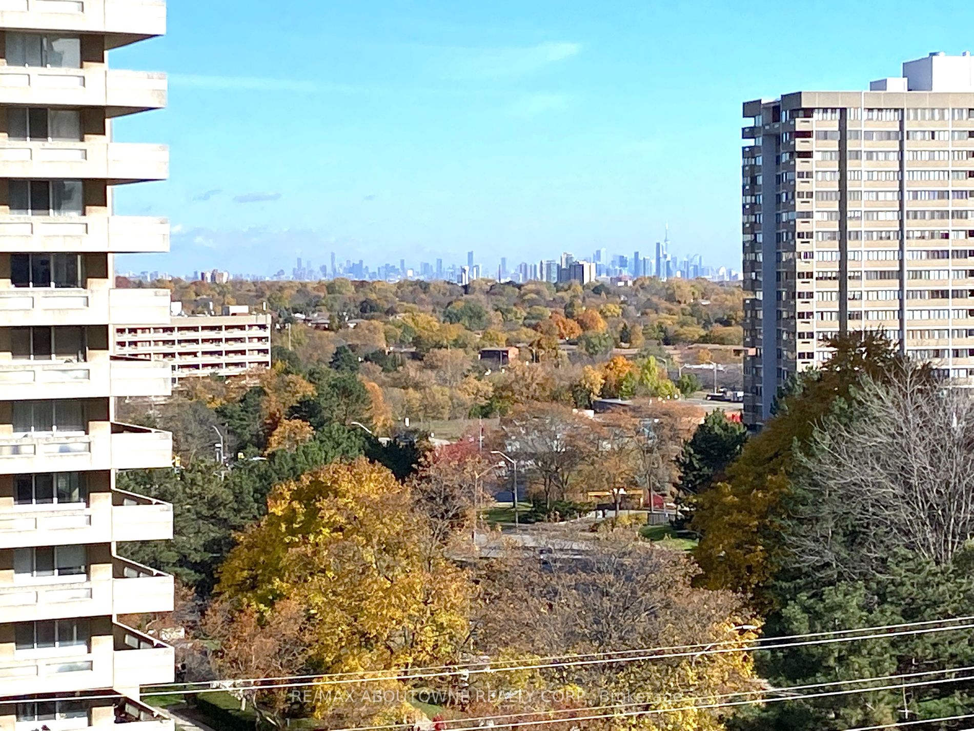 1 Elm Drive W, #802