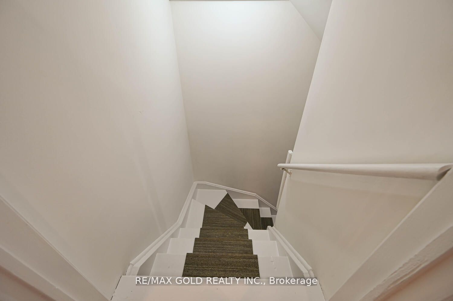 104 rubysilver Drive