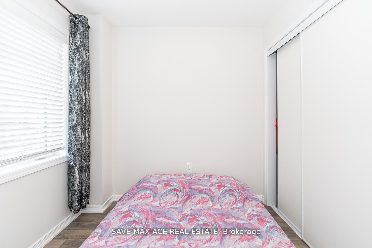 11 Francesco St