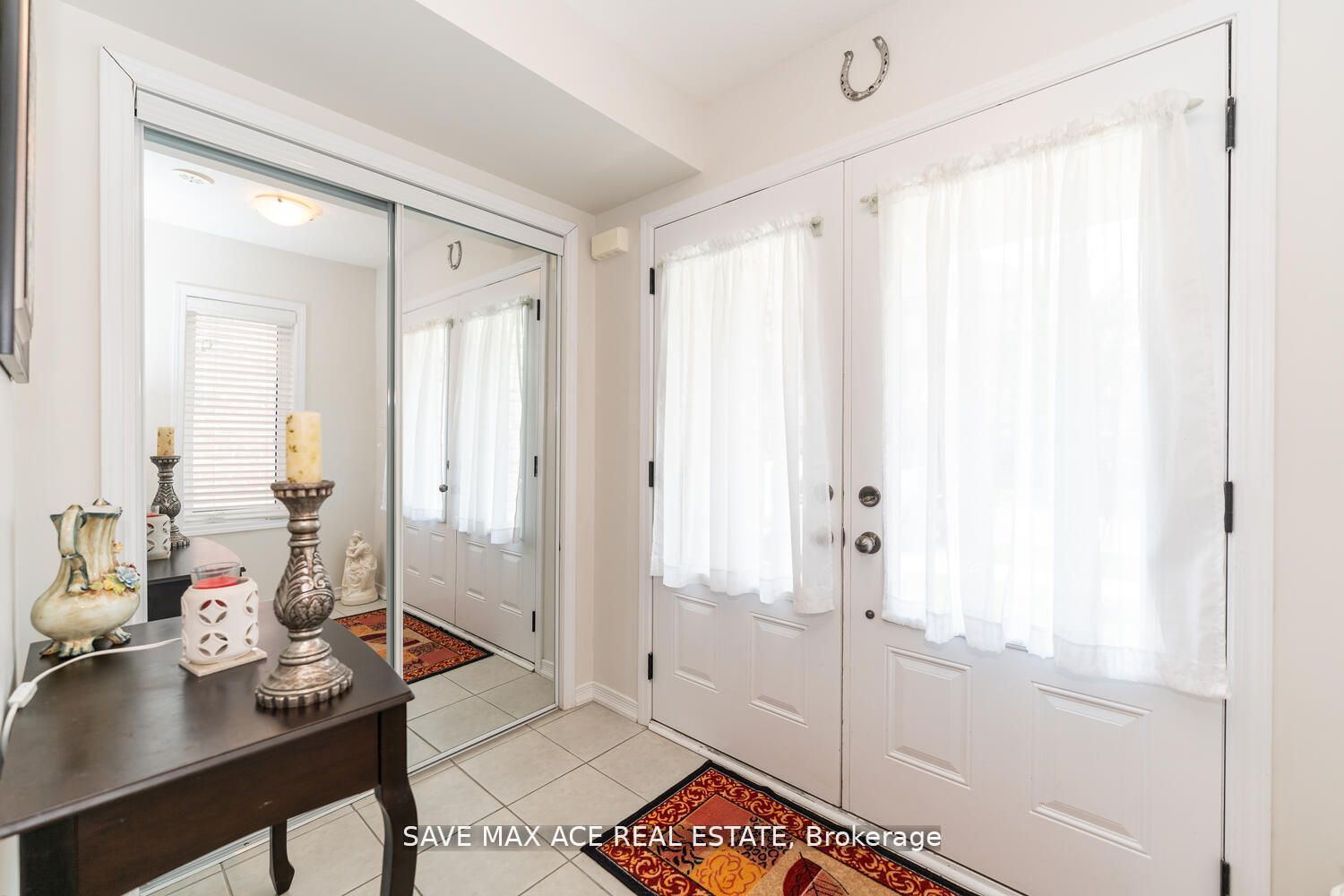 11 Francesco St