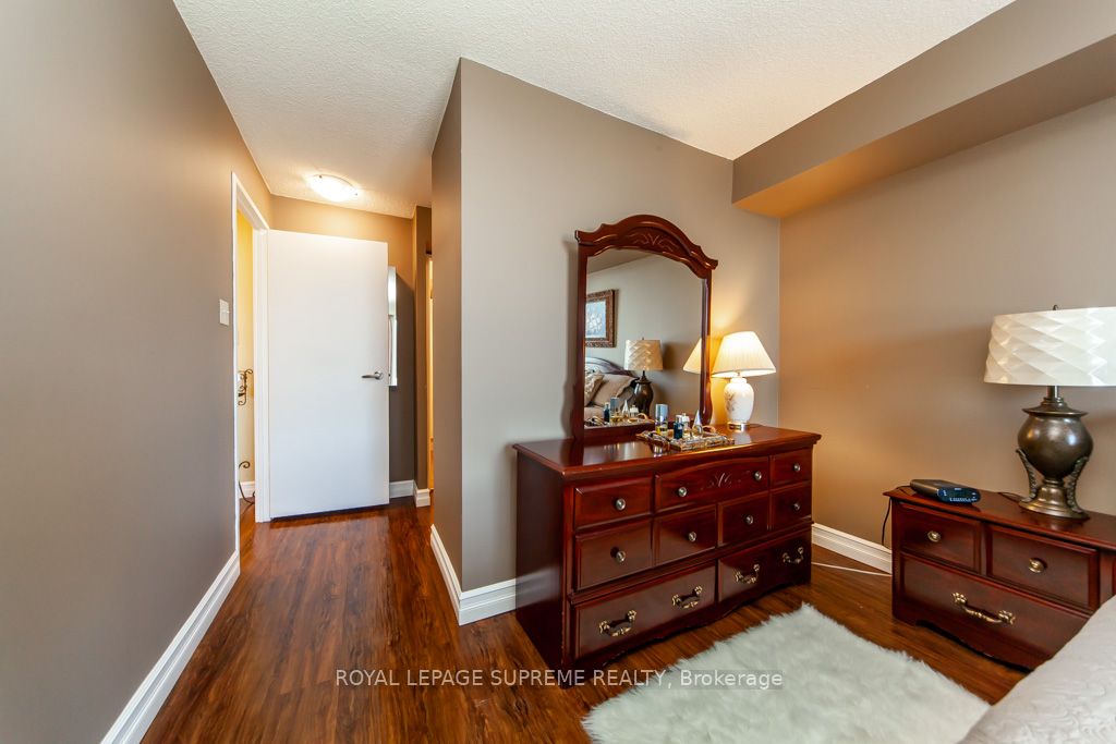2470 Eglinton Avenue W, #608