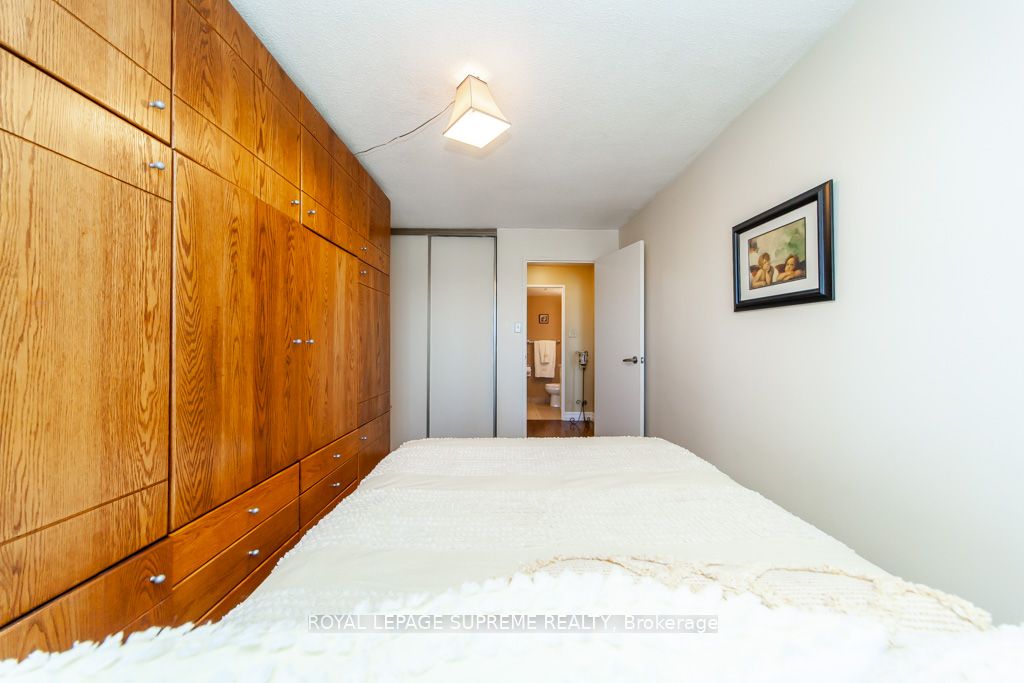 2470 Eglinton Avenue W, #608