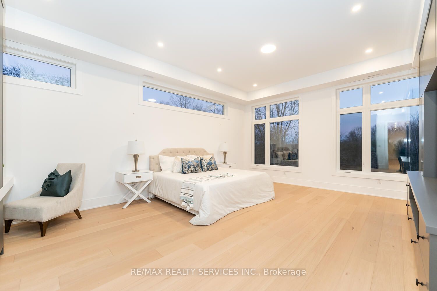 15206 Bramalea Rd
