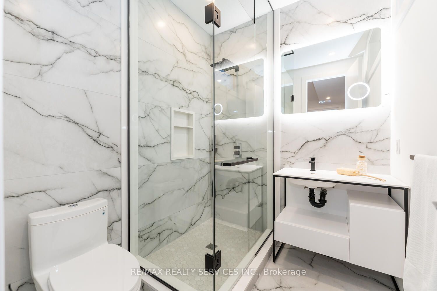 15206 Bramalea Rd