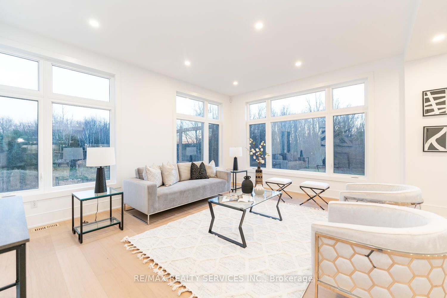 15206 Bramalea Rd